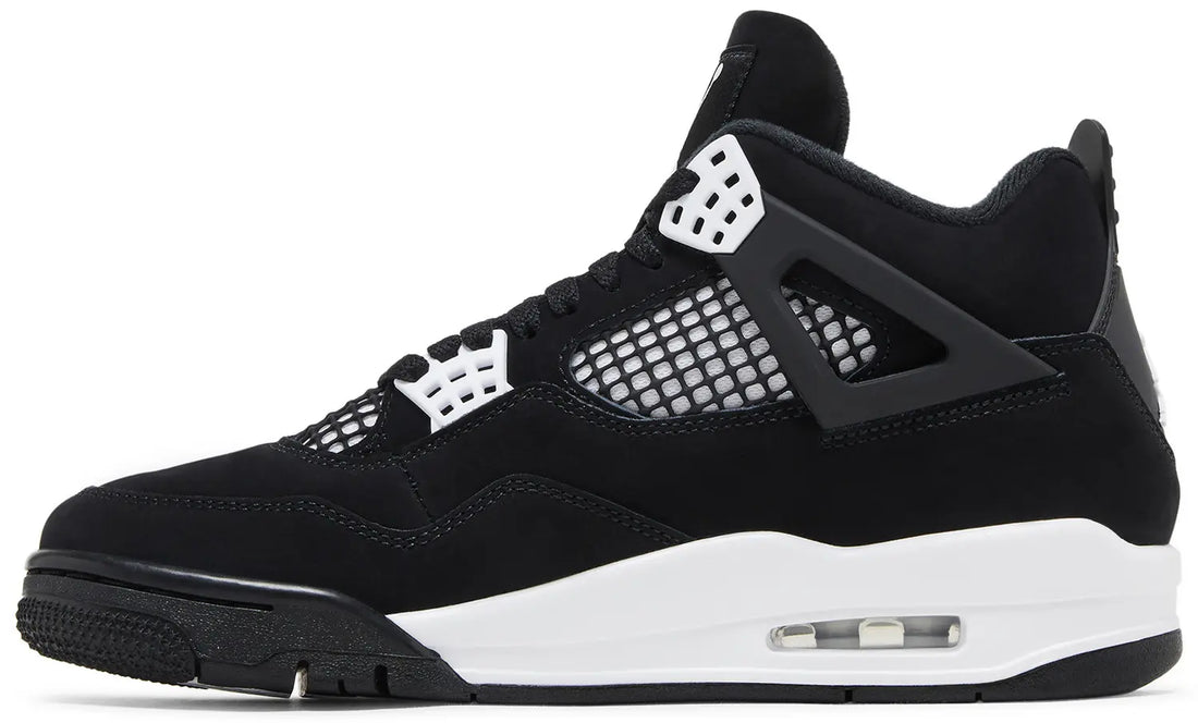 Air Jordan 4 Retro White Thunder (2024)
