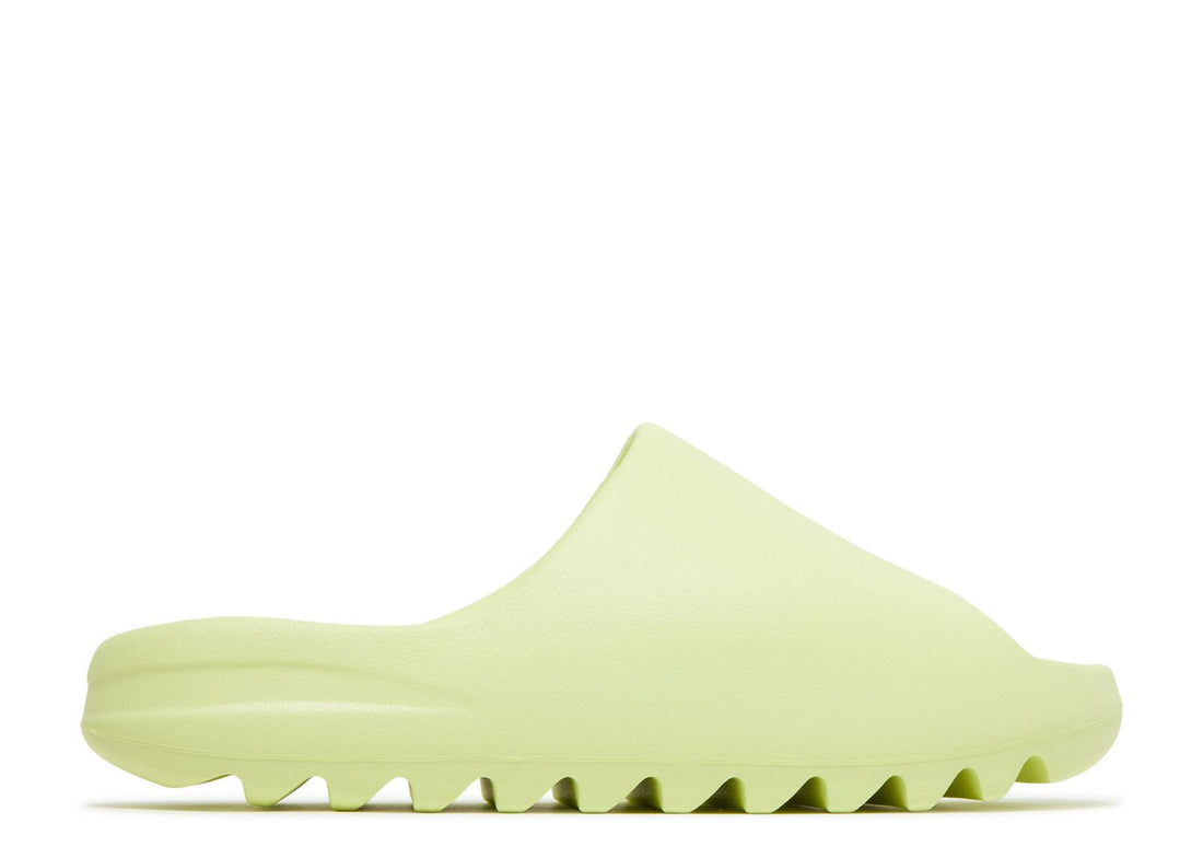 Yeezy Slides 'Glow Green' 2022